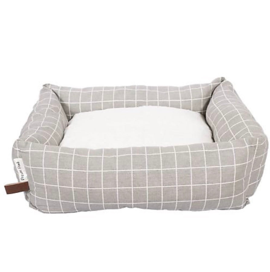 Dream Paws Check Pet Sofa Bed Large L78 X W60 X H16cm